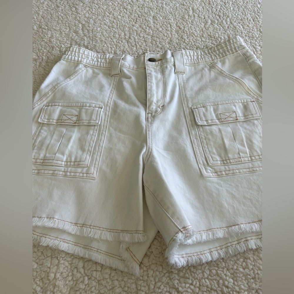 NWT A.N.A women’s Size 14 5” inseam Jean Shorts